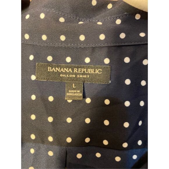 Banana Republic women’s navy blue polkadot, Dylan blouse, size large - Picture 4 of 4